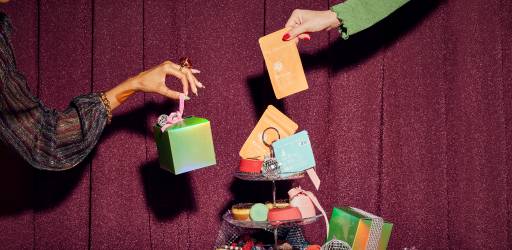 Travel Necessities: Holiday Travel Tips 